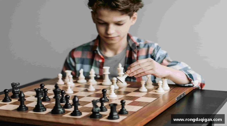 星空综合官方网站永不言败，英雄始终在路上！